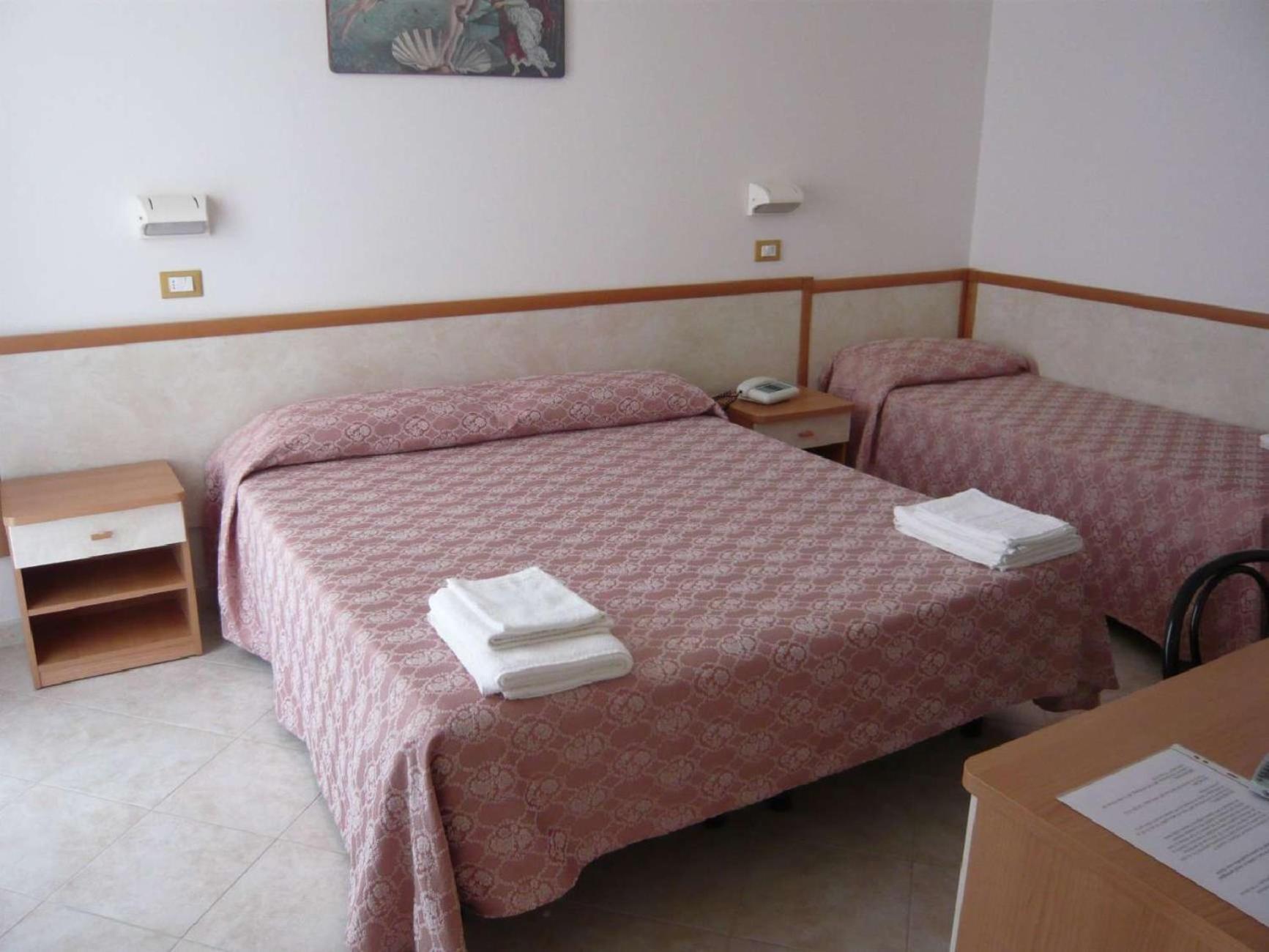 Hotel Calipso Llido Degli Estensi Eksteriør billede